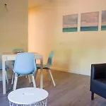Al Lado De La Casa De Picasso Lägenhet
