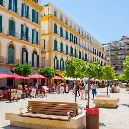 Al Lado De La Casa De Picasso Málaga